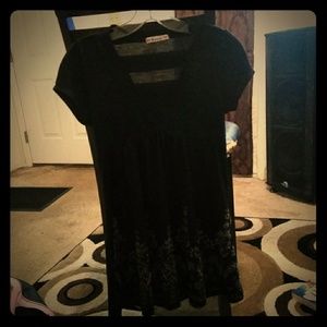 Flower black T-shirt